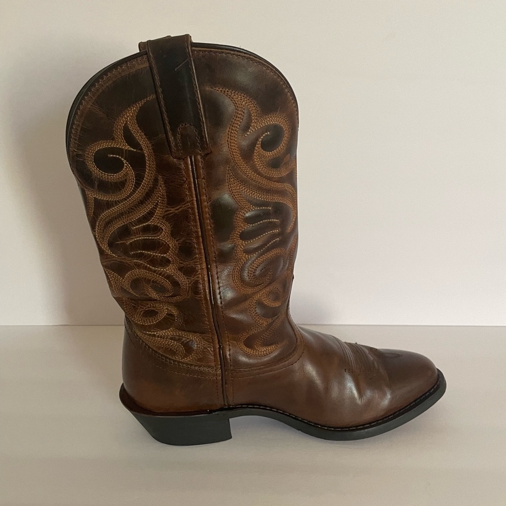 Laredo Brown Western Boots with Intricate Stitching